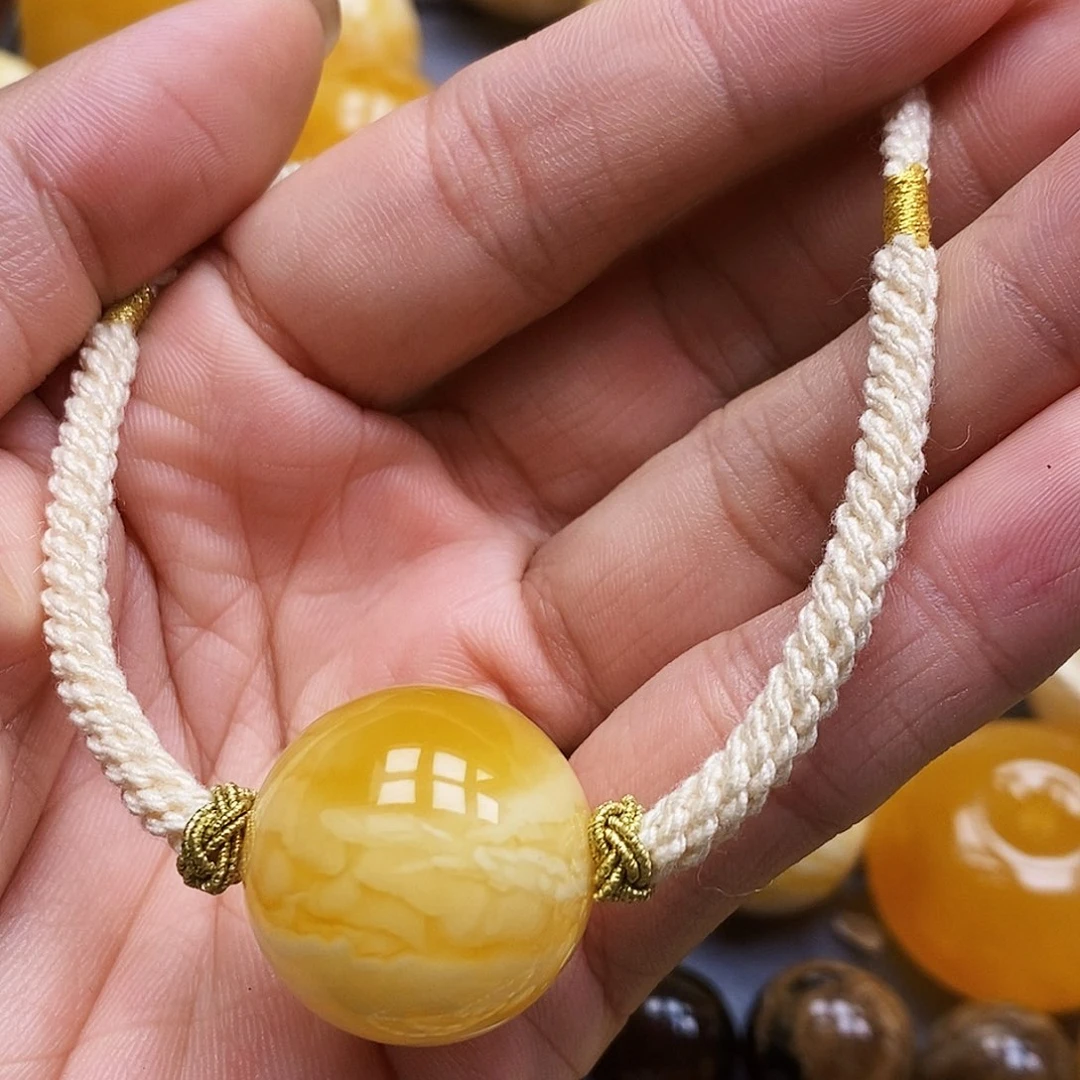 蜜蜡未镶嵌珠宝奇石