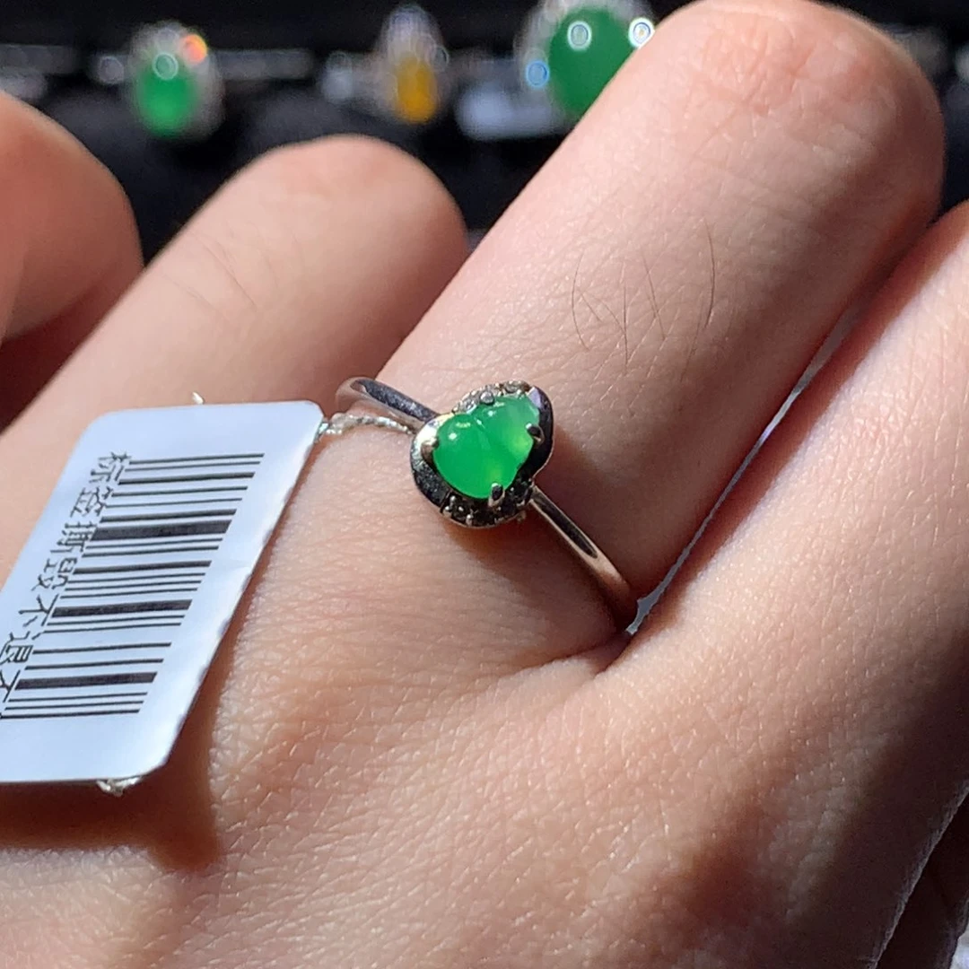 翡翠银S925镶嵌颈饰天然翡翠