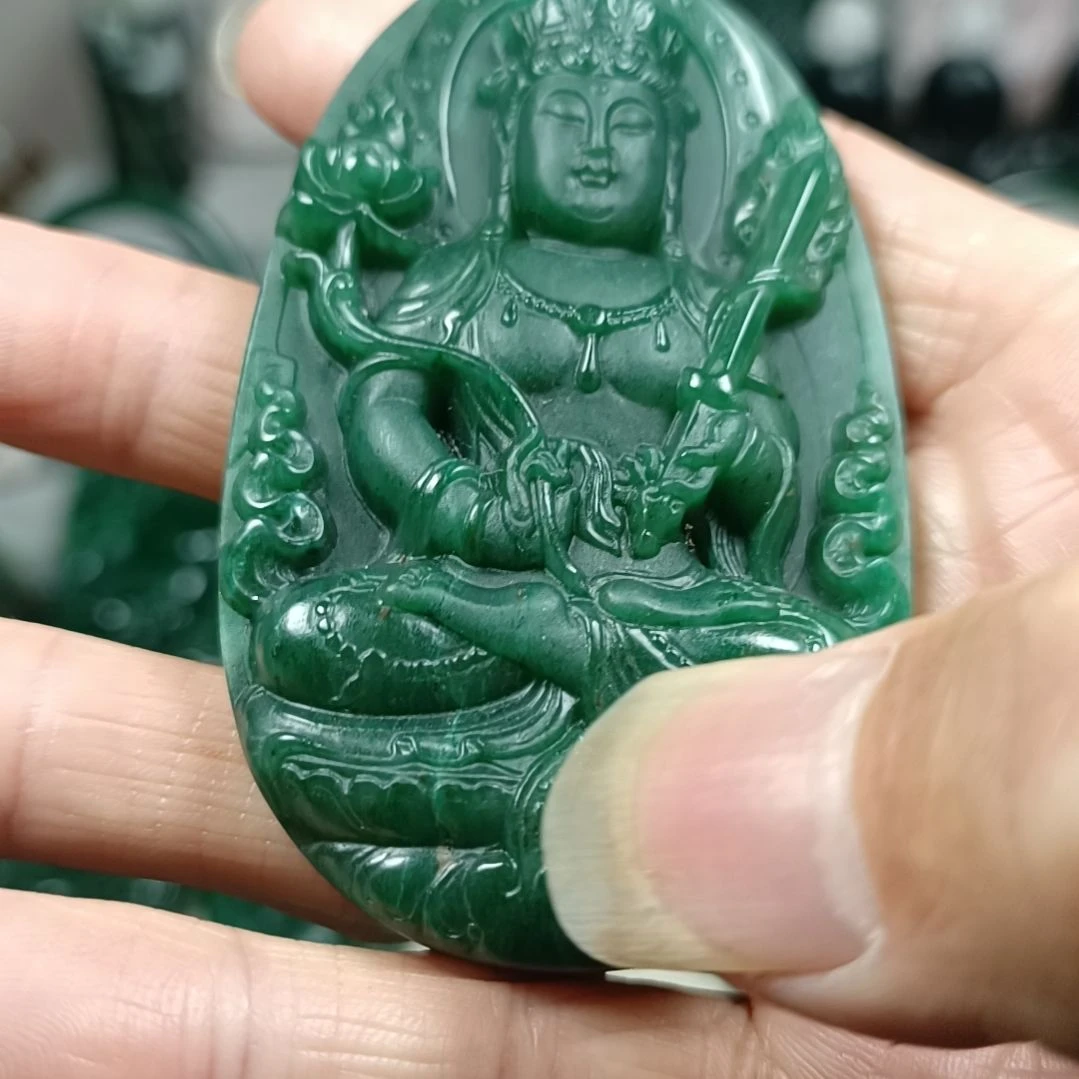 招***¥独山玉未镶嵌虚空藏菩萨