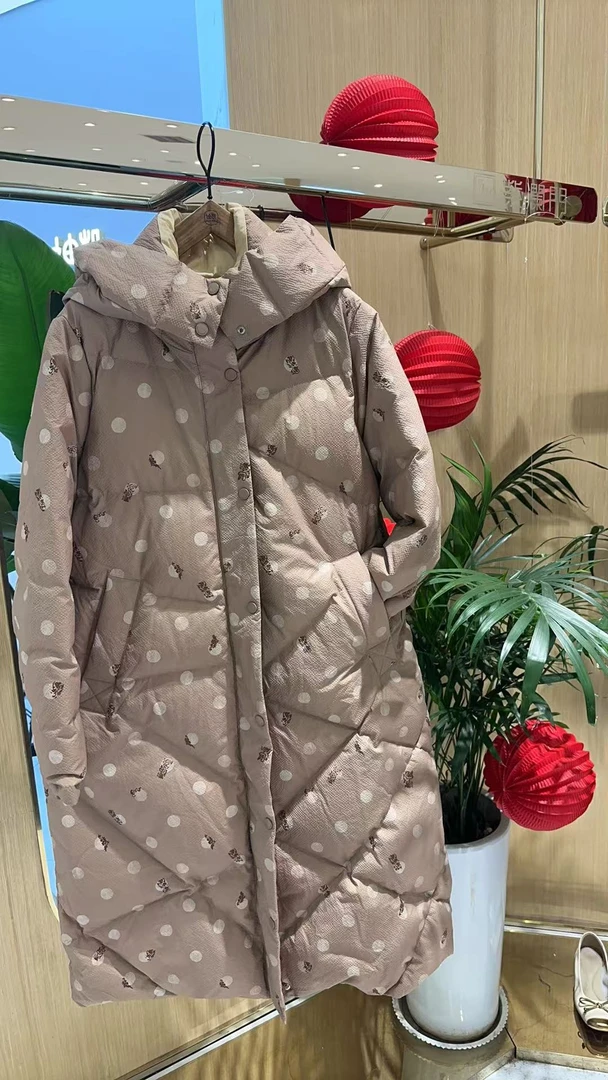 高端时尚气质百搭连帽羽绒服55551