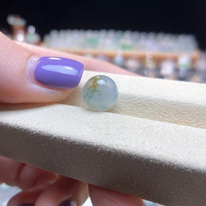 翡翠未镶嵌颈饰9.7飘花飘黄