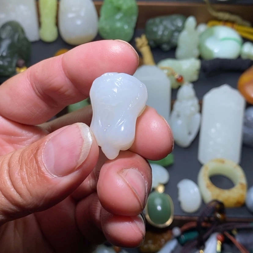 【闪购商品】和田玉挂件未镶嵌文*