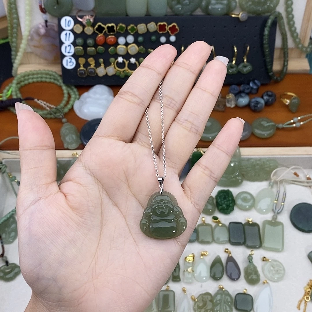 和田玉银S925镶嵌吊坠(赠链)