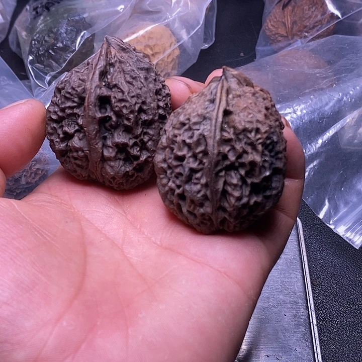 文玩核桃吊坠云南铁核桃放福利13