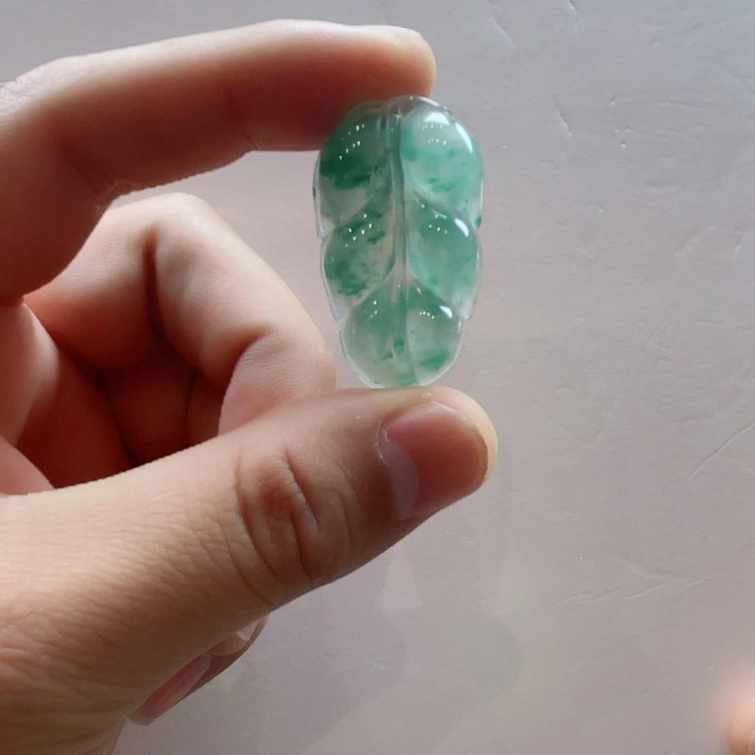 石英质玉颈饰未镶嵌