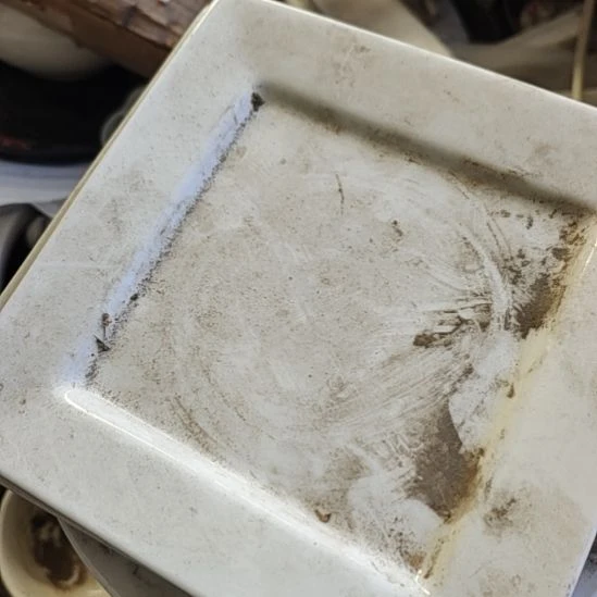 瓷发三个正方盘口径18.5