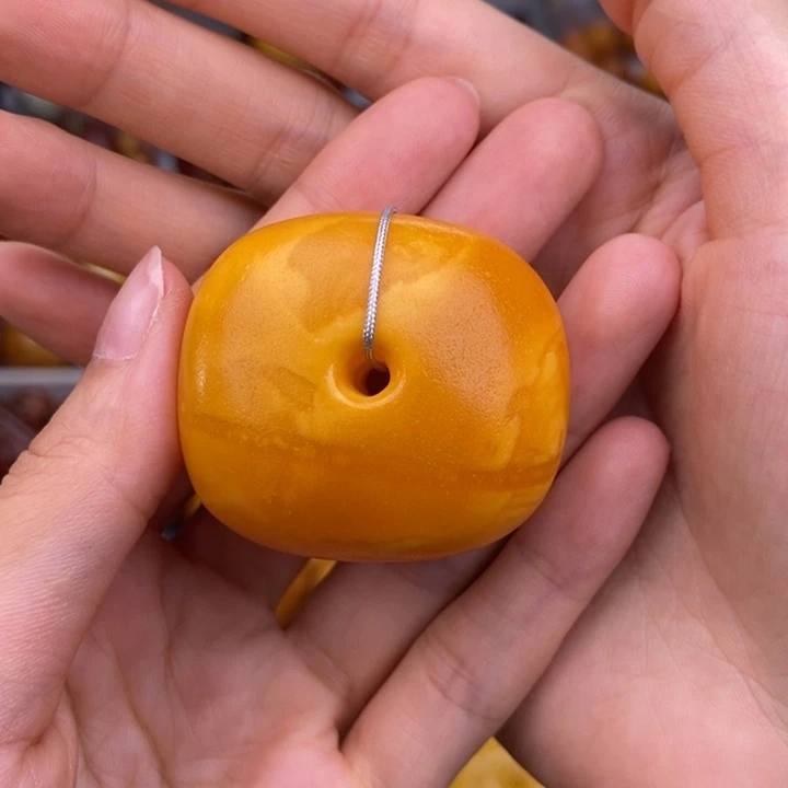 未镶嵌琥珀裸石蜜蜡M