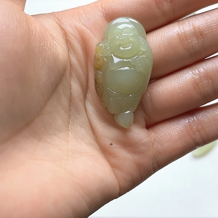 【闪购商品】和田玉（糖玉）未镶嵌颈饰往****己