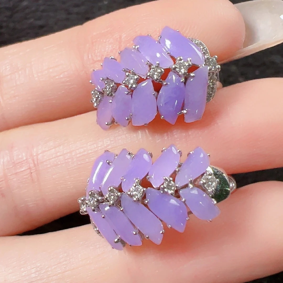 翡翠18K金镶嵌耳饰签收后24小时鉴赏期，过时不退