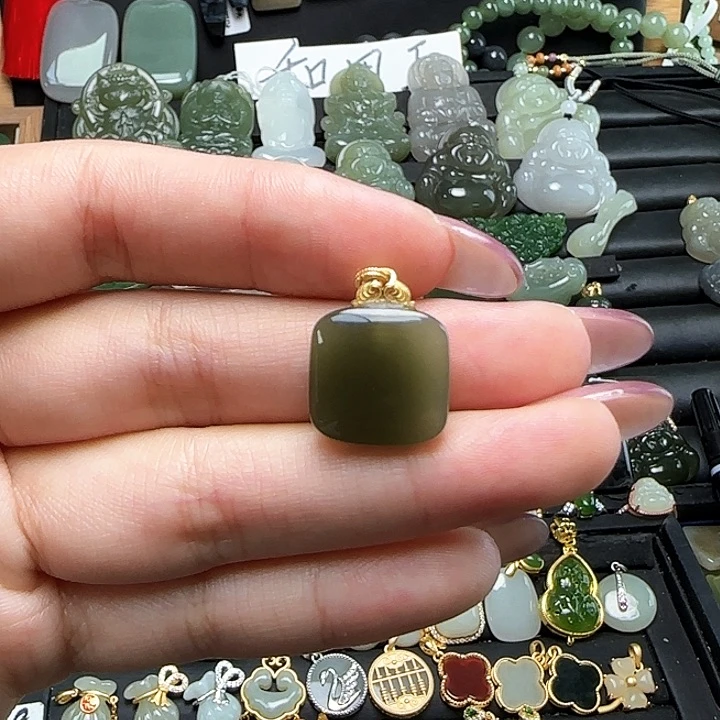 颈饰银S925镶嵌和田玉