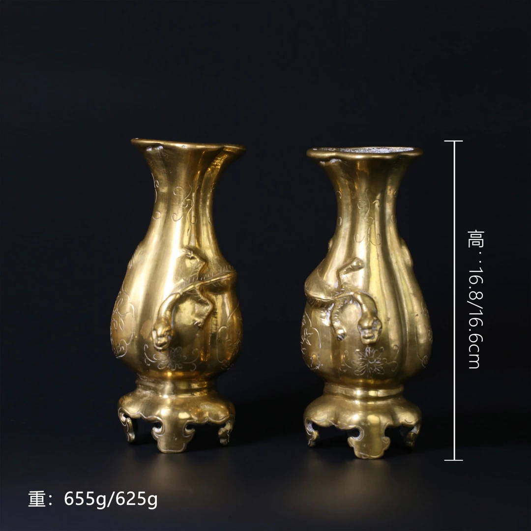 清代 盘螭龙纹铜瓶一对 18105 【古玩拍卖】
