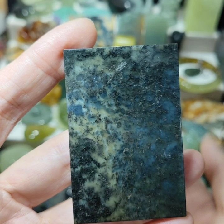 岫玉未镶嵌挂坠款式