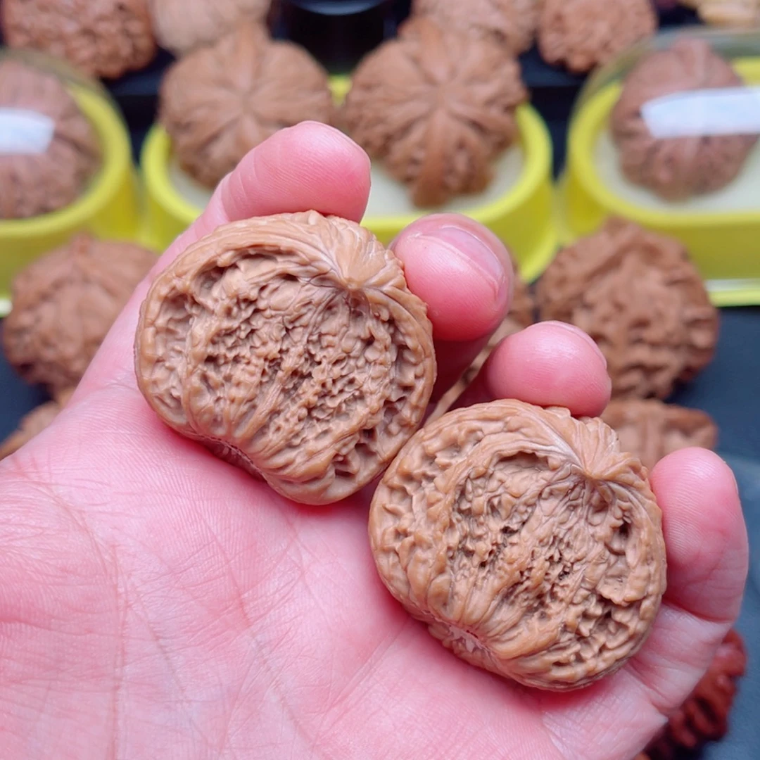 文玩核桃把件塔尖蛇头38×25×33