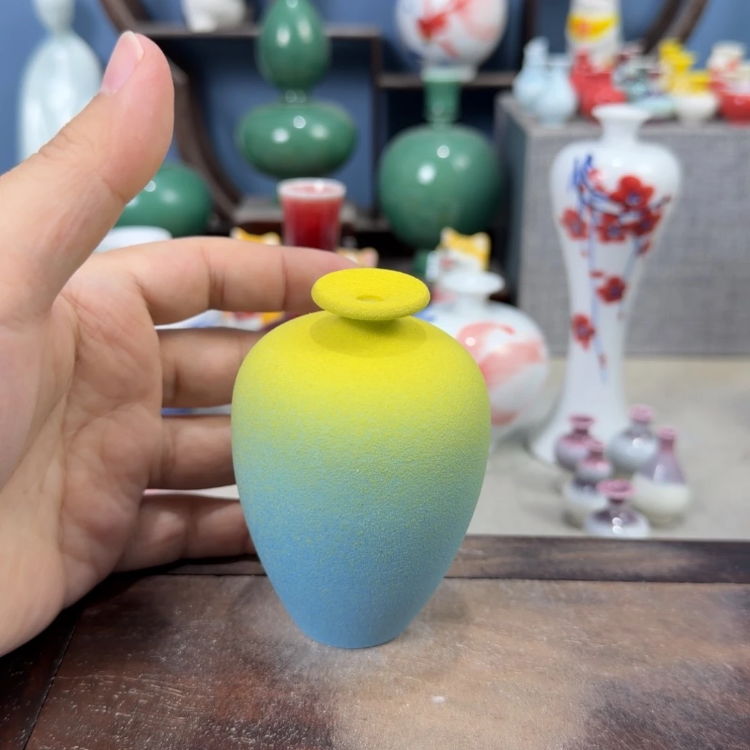 陶瓷手工小花器摆件