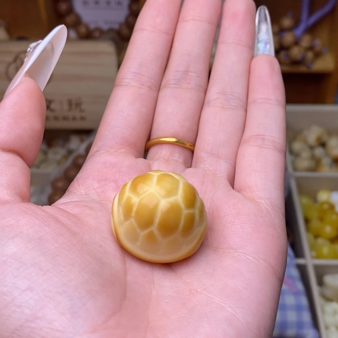 华***吊坠猴头核桃大富甲