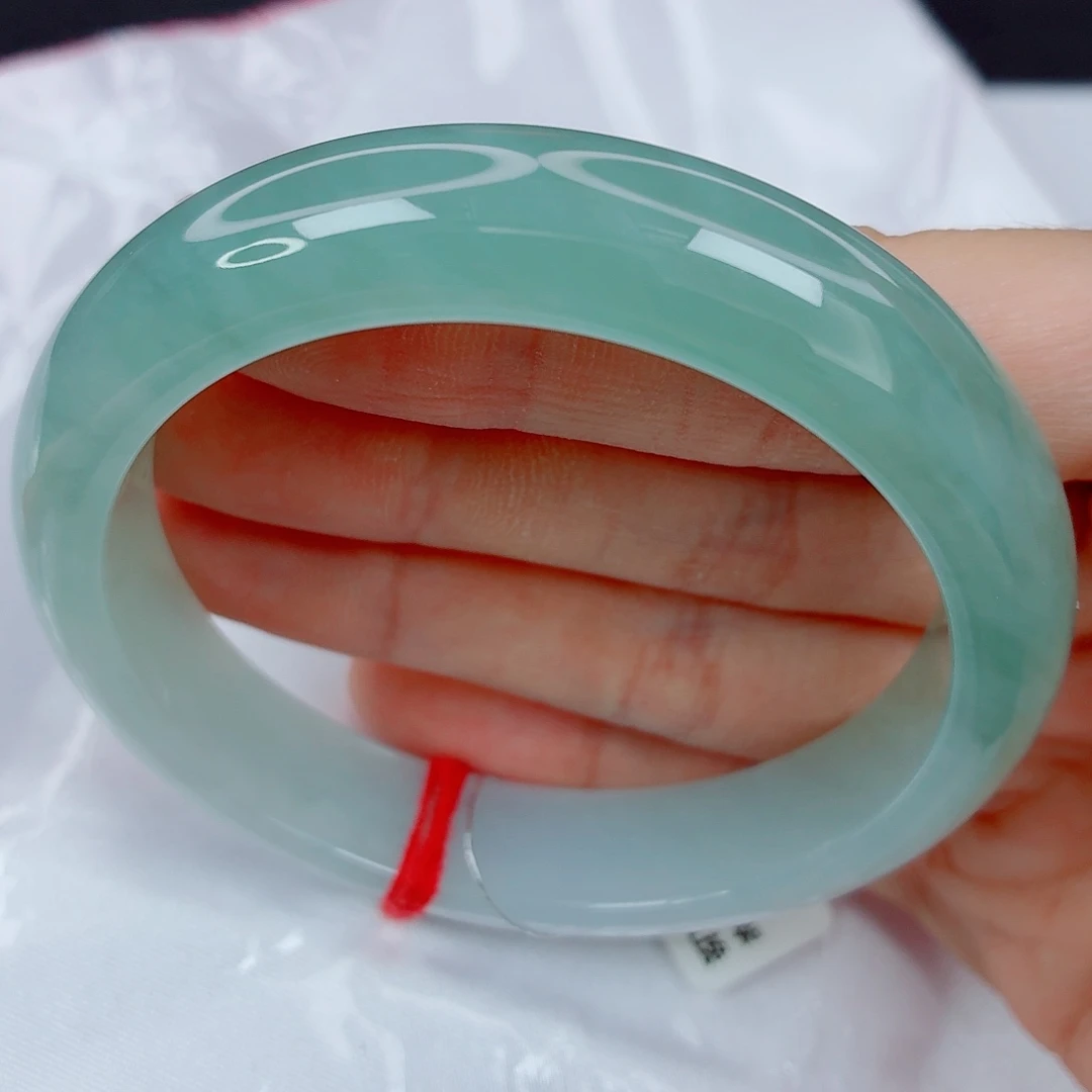 翡翠未镶嵌手镯56.5正圈，清透天青色半山水，强推