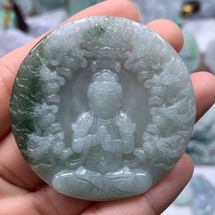 翡翠未镶嵌颈饰九龙观音福利