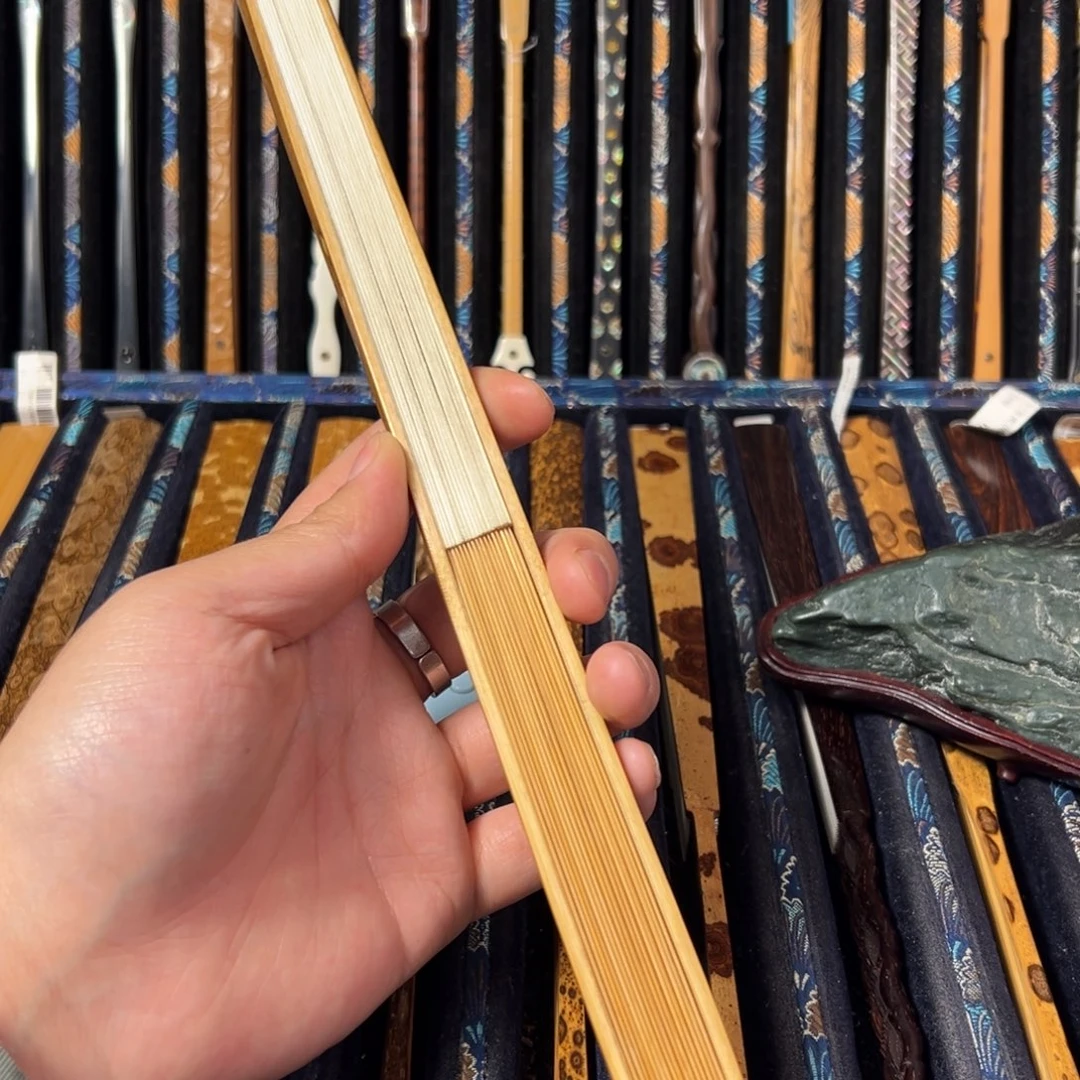 扇子苏工折扇 工艺精湛