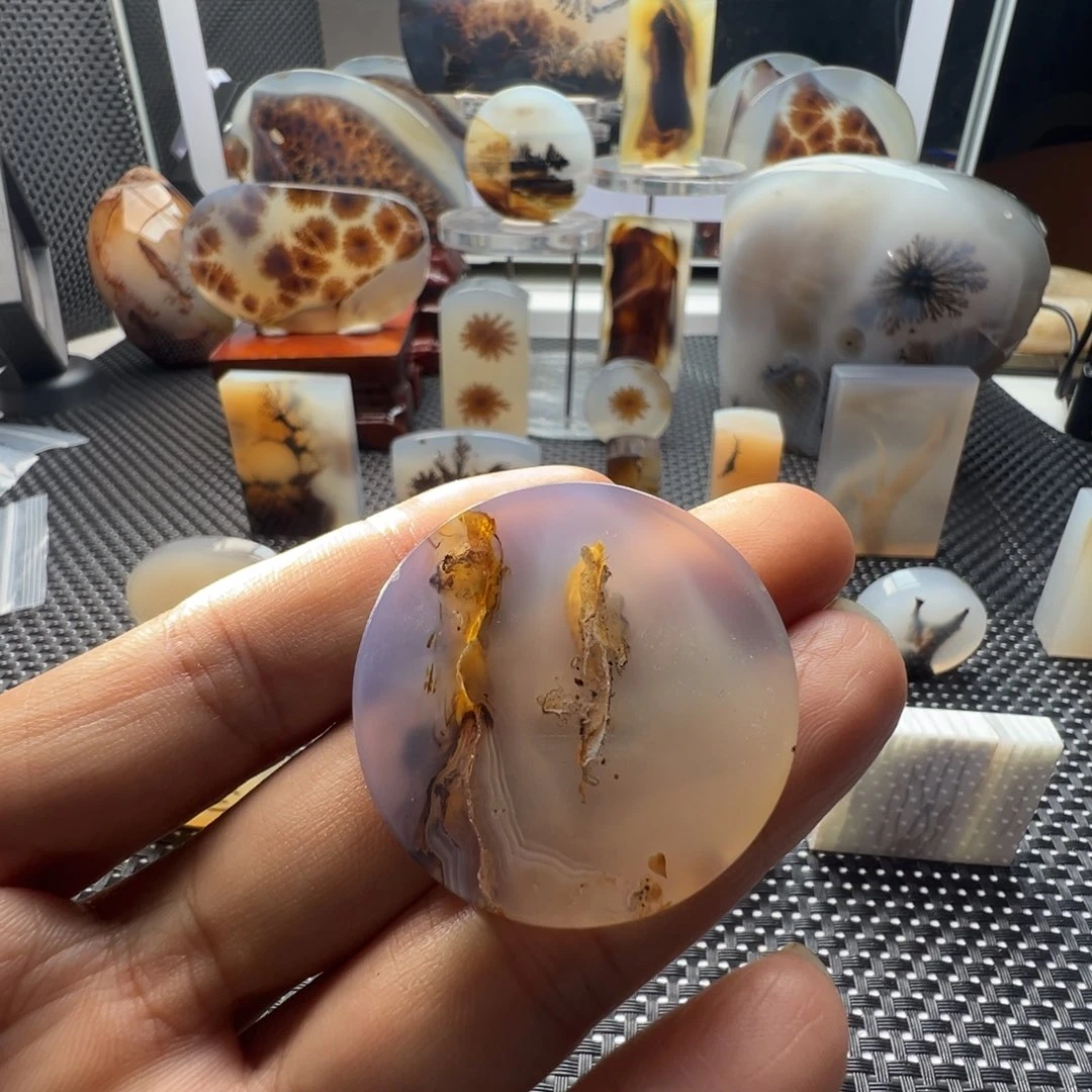 未镶嵌玛瑙/玉髓珠宝奇石