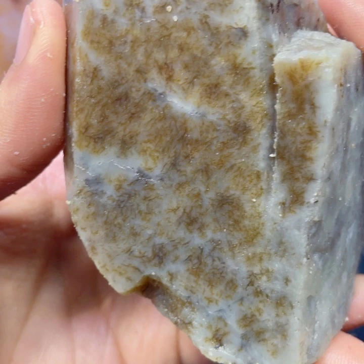 和田玉未镶嵌珠宝半成品