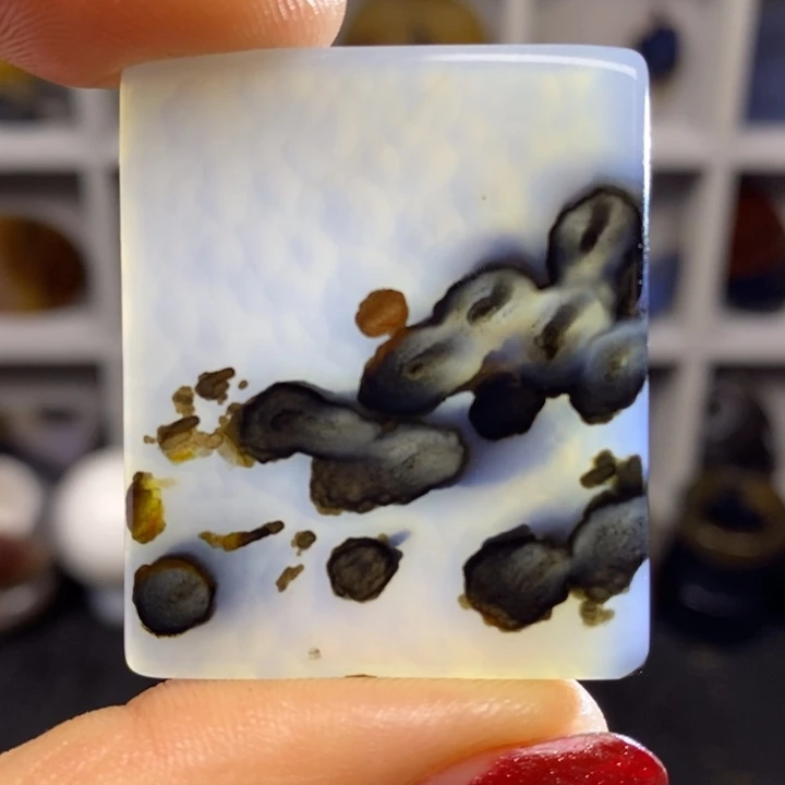 玛瑙/玉髓未镶嵌颈饰