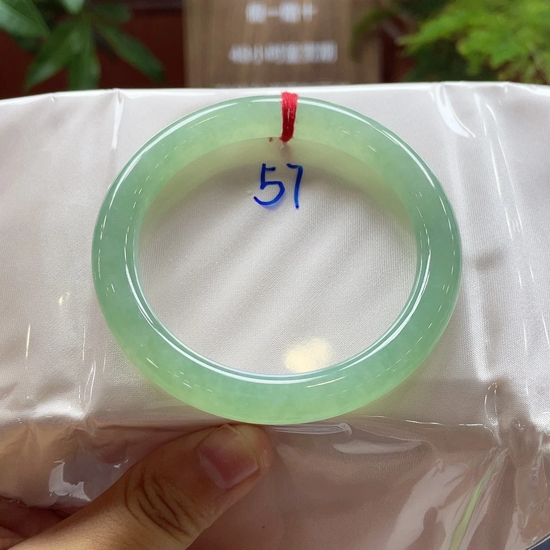 翡翠未镶嵌手镯56 号链接