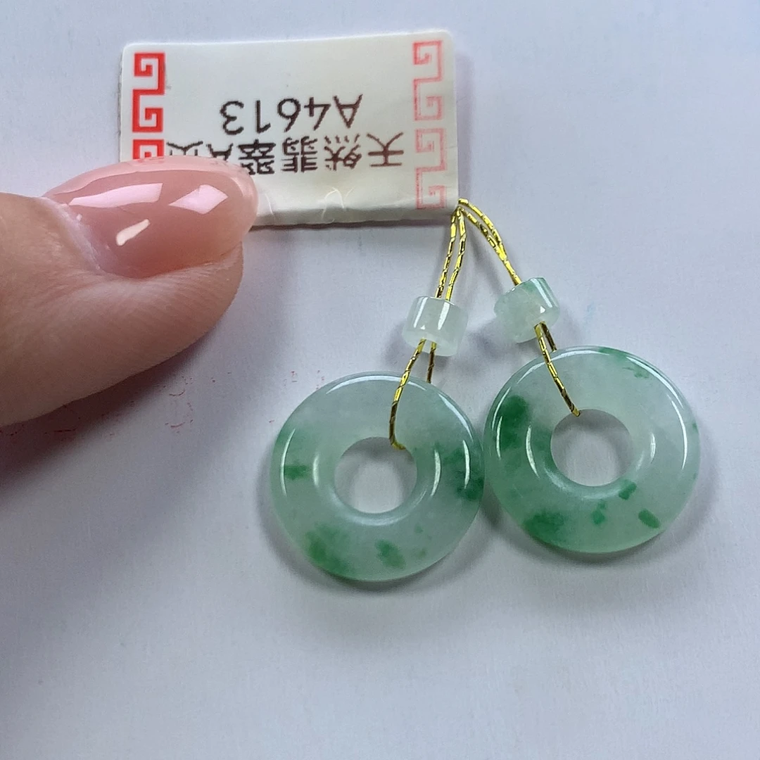 翡翠未镶嵌耳饰甜甜圈