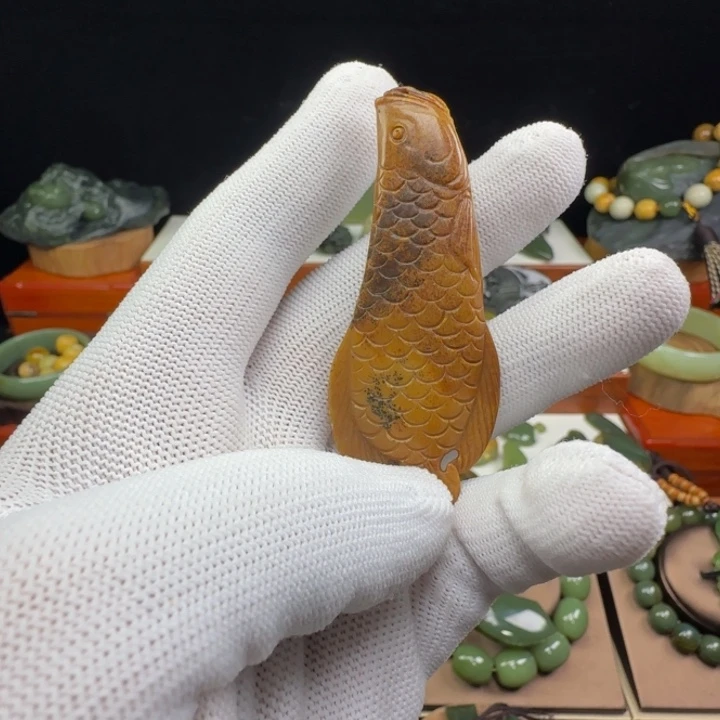 小***曲岫岩河磨玉（透闪石质玉）未镶嵌颈饰