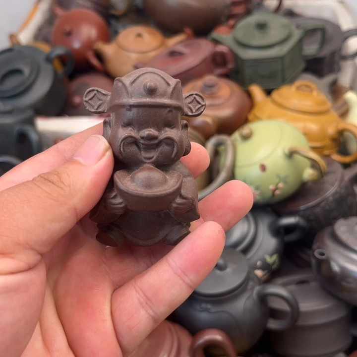 茶壶紫砂紫纱瑕疵