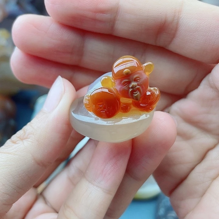 玛瑙/玉髓颈饰未镶嵌龙*