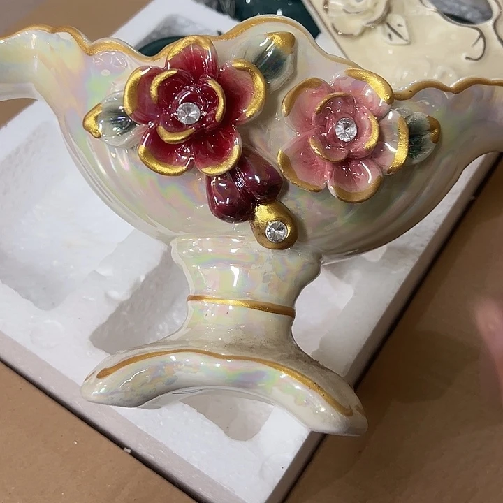 陶瓷瑕。。。。。。。。。。。。。。。。。