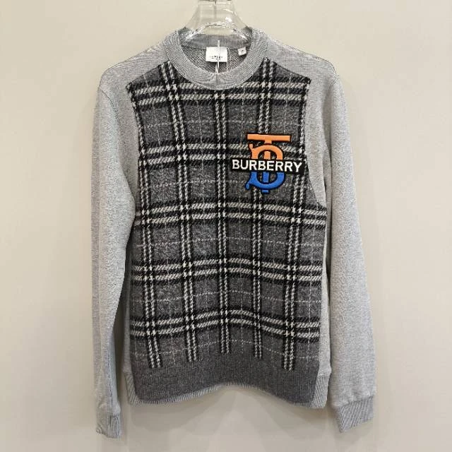 99新 BURBERRY/博柏利 logo针织衫 xs码 公价9800 AA10002