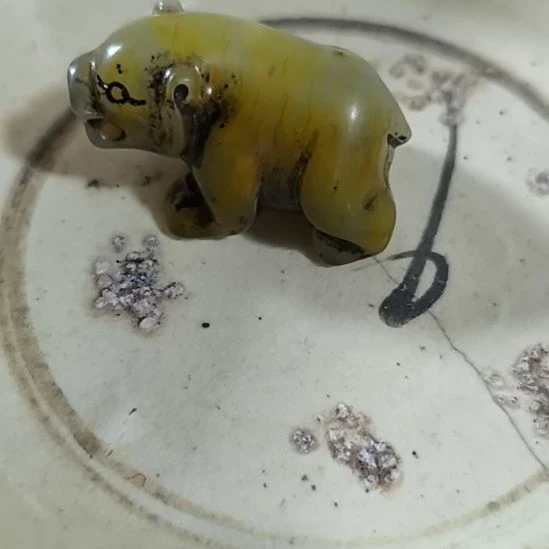 亚***湾摆件玉，，，，，，，，，，，，，，