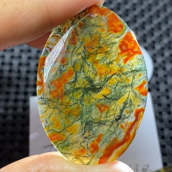 未镶嵌颈饰玛瑙/玉髓正**存