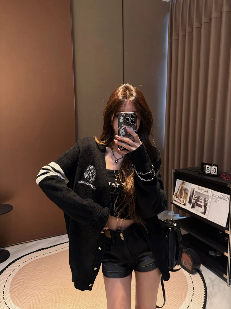 李馨儿【巷口的猫 】长袖琥珀流光韩版小众百搭洋气外穿毛衣外套