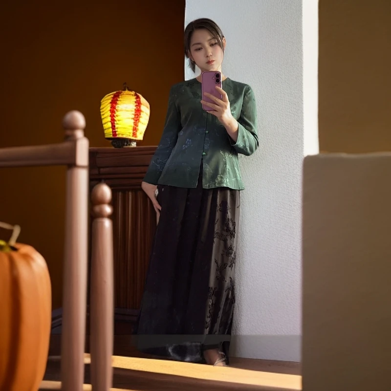 国风蝶恋花复古时尚套装新中式中国风上衣绿色古风提花女装设计师