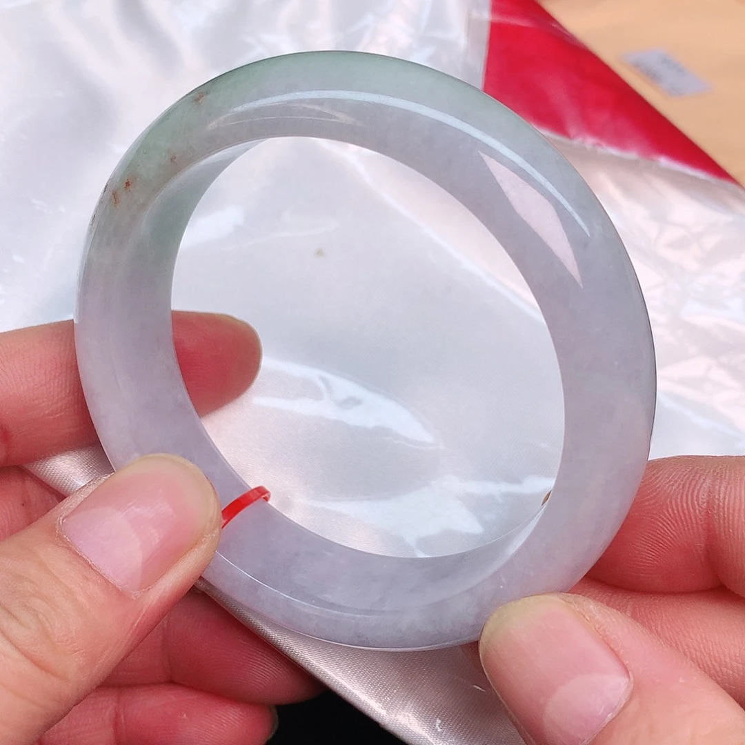 翡翠手镯未镶嵌随*88888？nnnnnnn