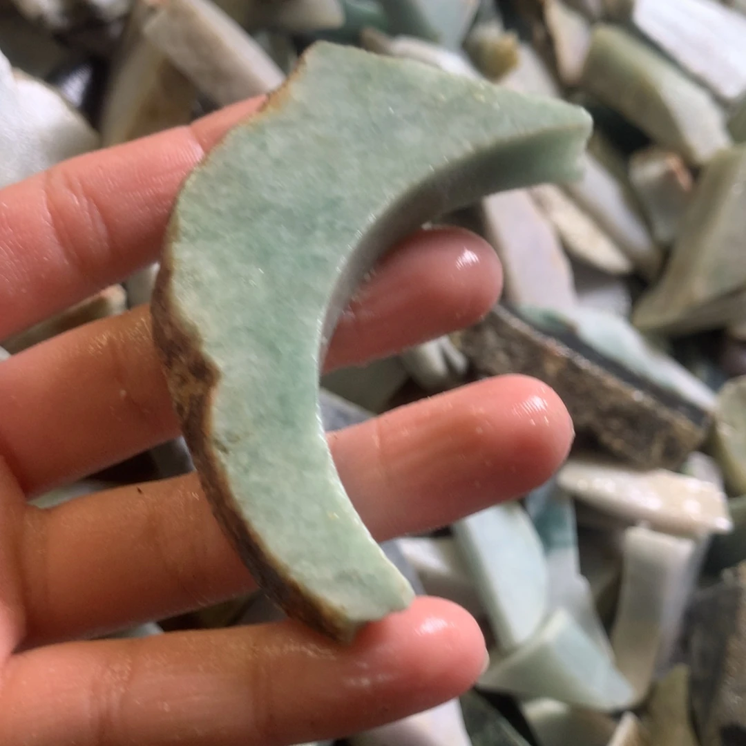 翡翠颈饰未镶嵌缅甸翡翠