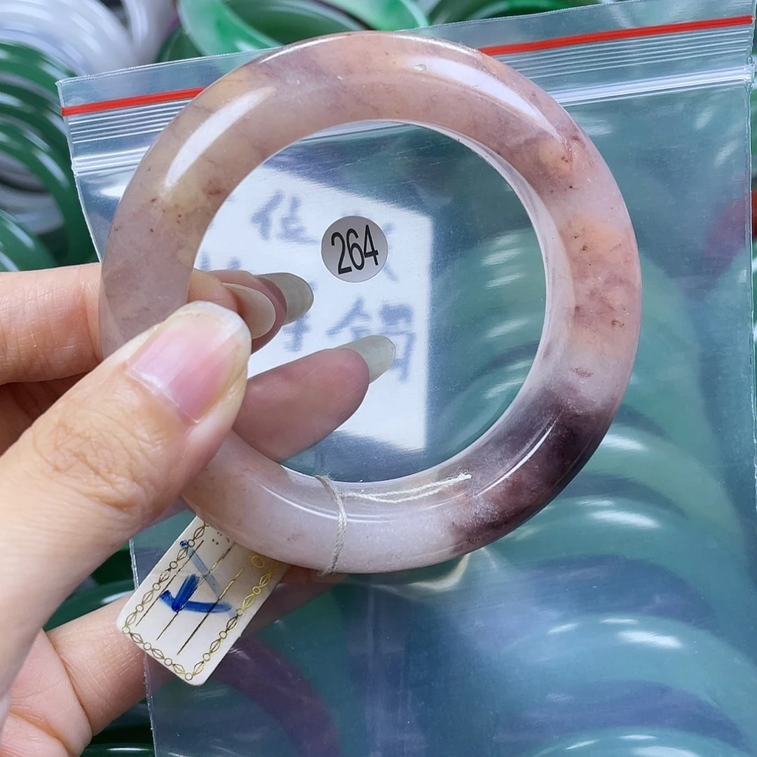 【闪购商品】未镶嵌手镯石英岩玉5455