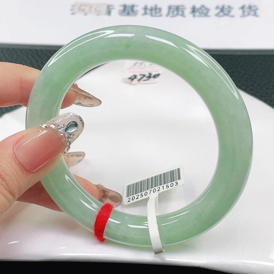 未镶嵌手镯翡翠圆条55.2
