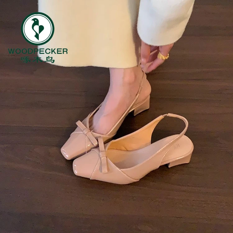 啄木鸟蝴蝶结粗跟包头凉鞋夏后绊带浅口方头气质配裙子单鞋女
