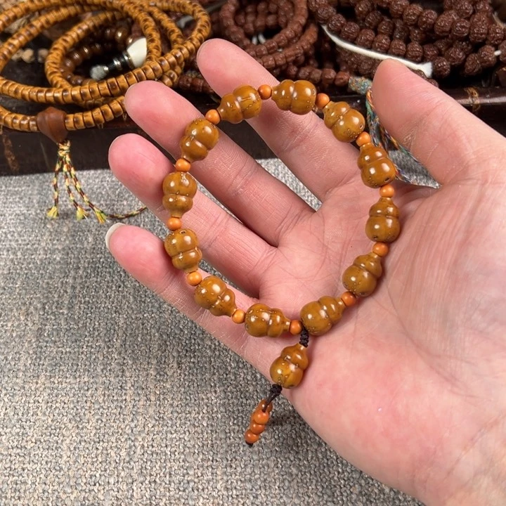 金刚菩提吊坠紫金鼠葫芦手串