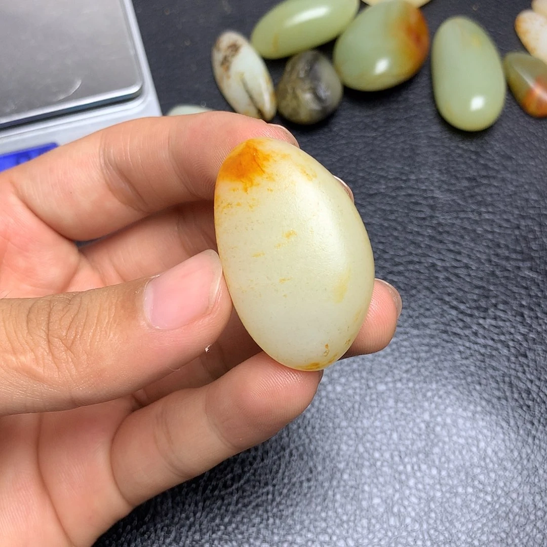 和田玉未镶嵌摆件