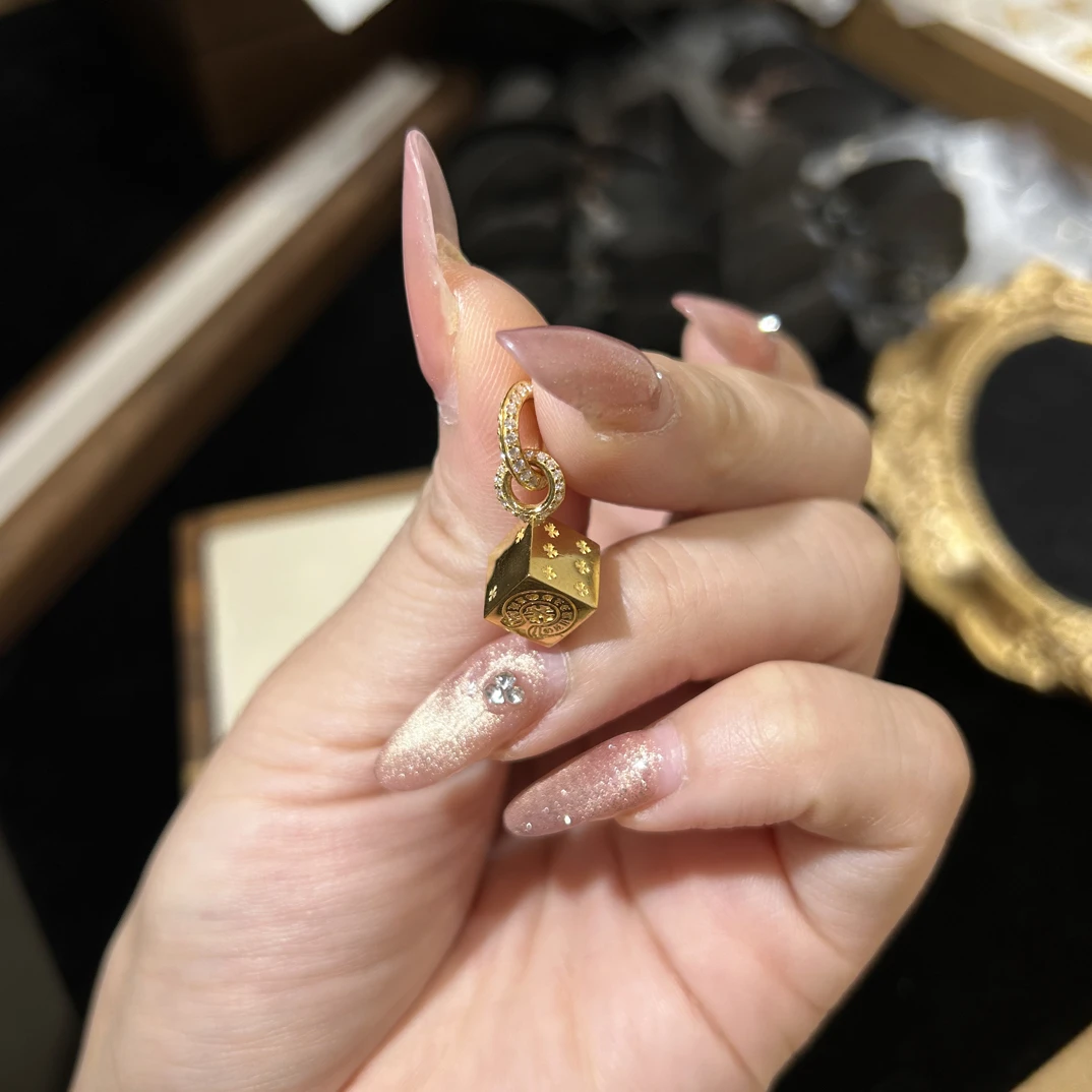 足金精品工艺吊坠