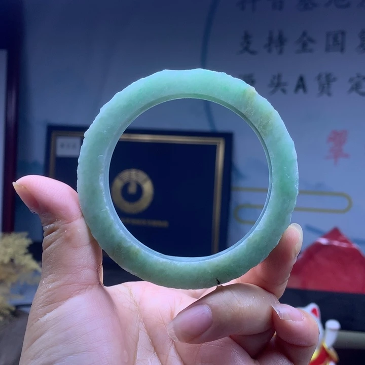 定制翡翠翡翠手镯未镶嵌