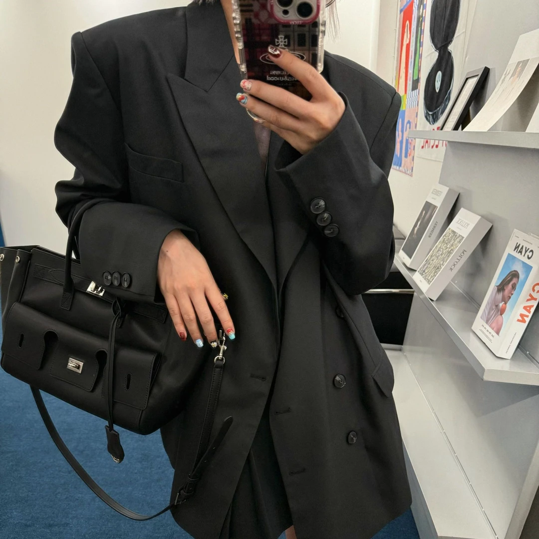 HELLOTANGO《摩登旅人》秋季设计感双排扣垫肩宽松西装外套65041#