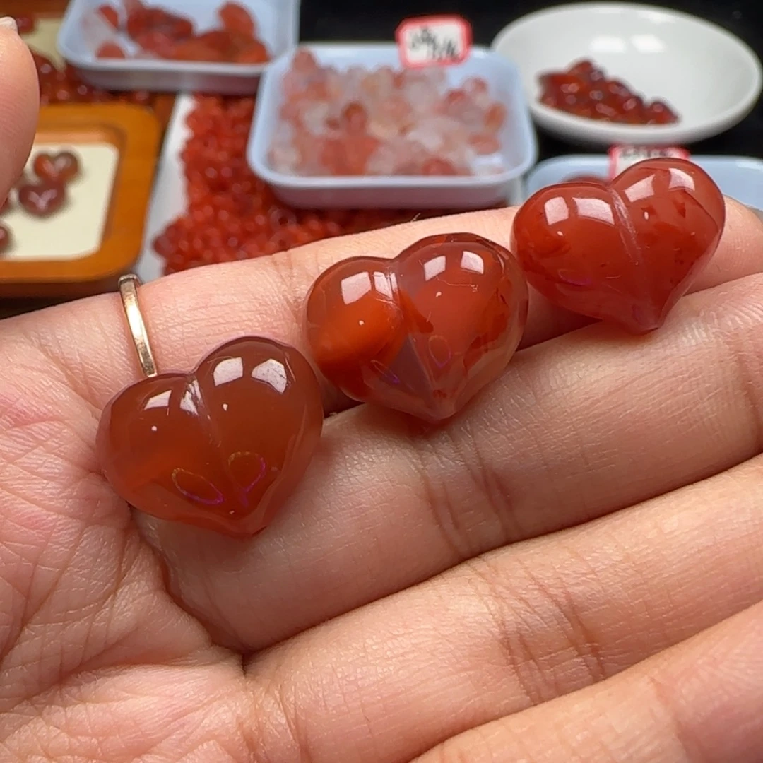 南红玛瑙未镶嵌挂件微瑕不退换