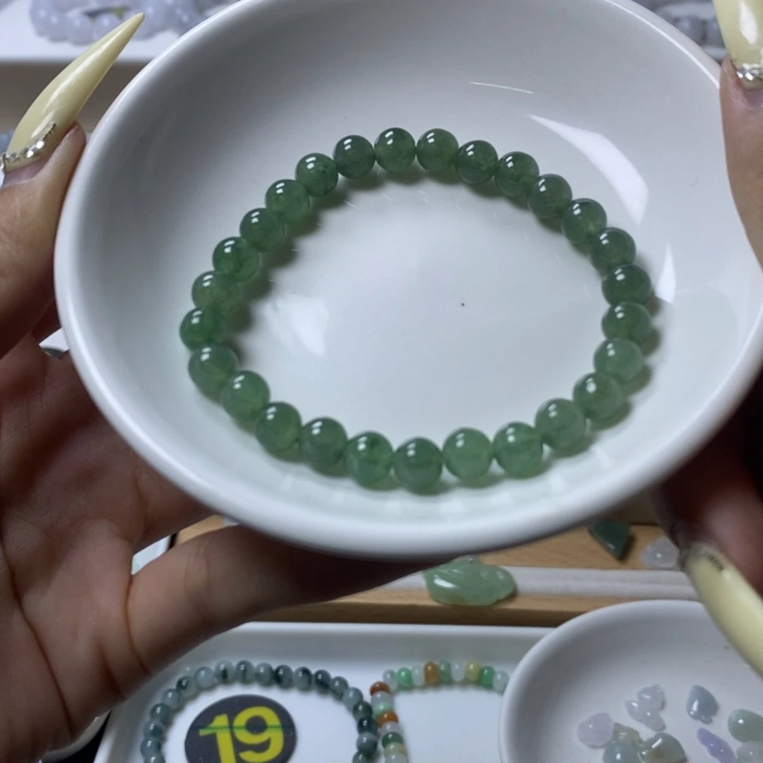 翡翠未镶嵌手链冰油青卡7