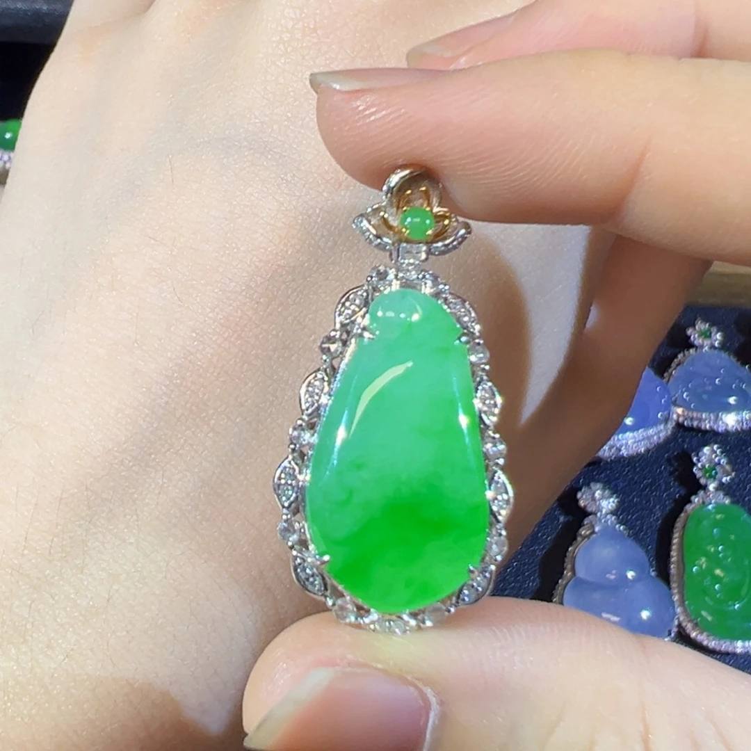 翡翠18K金镶嵌吊坠(不含链)