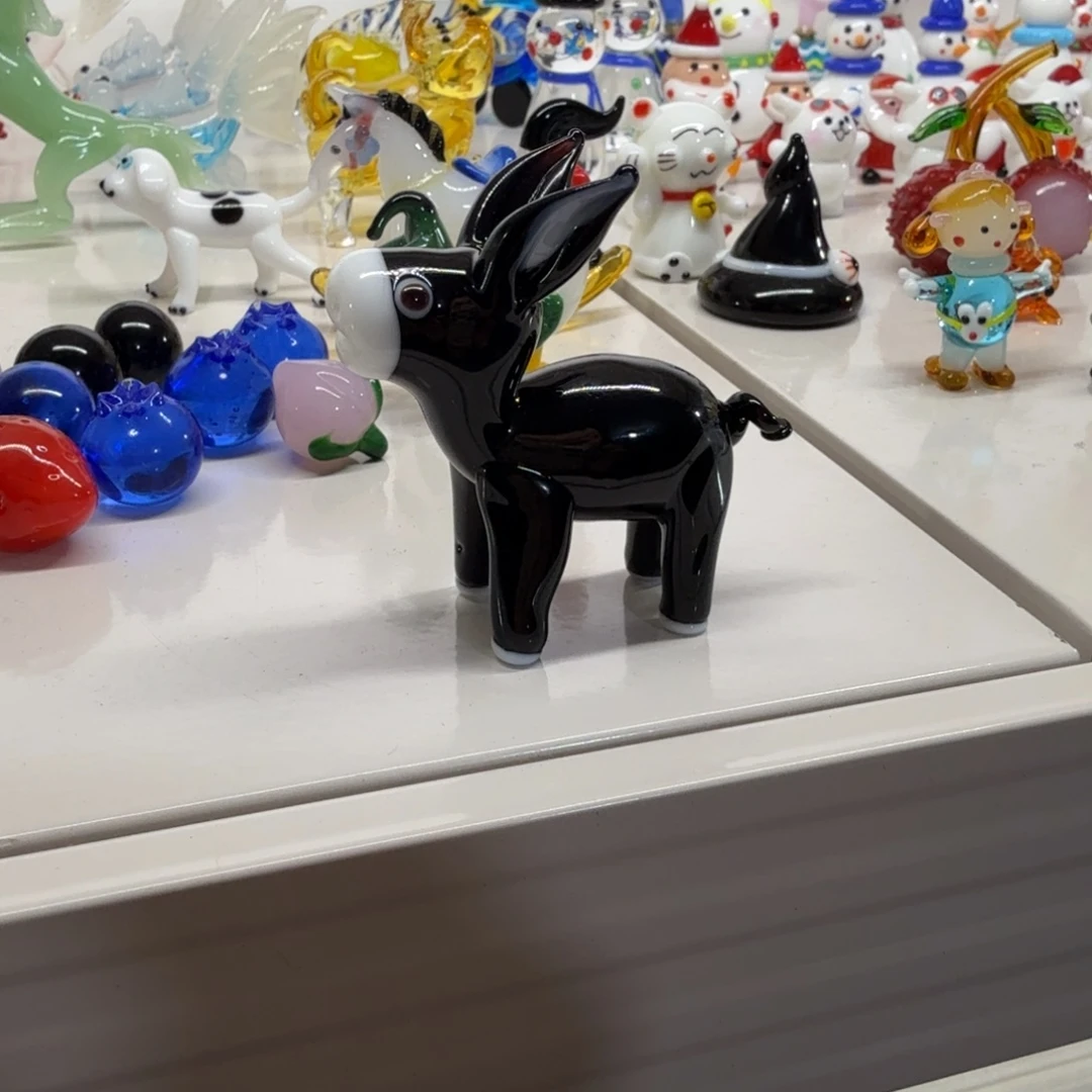 手工艺品琉璃黑驴
